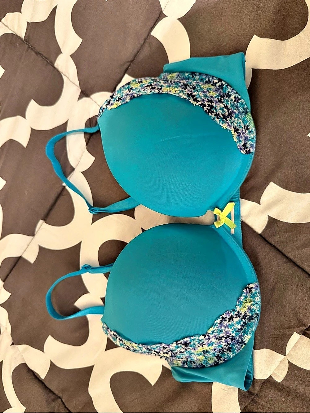 Victoria's Secret Smooth Lace-Trim Push-Up Bra Blue 36C